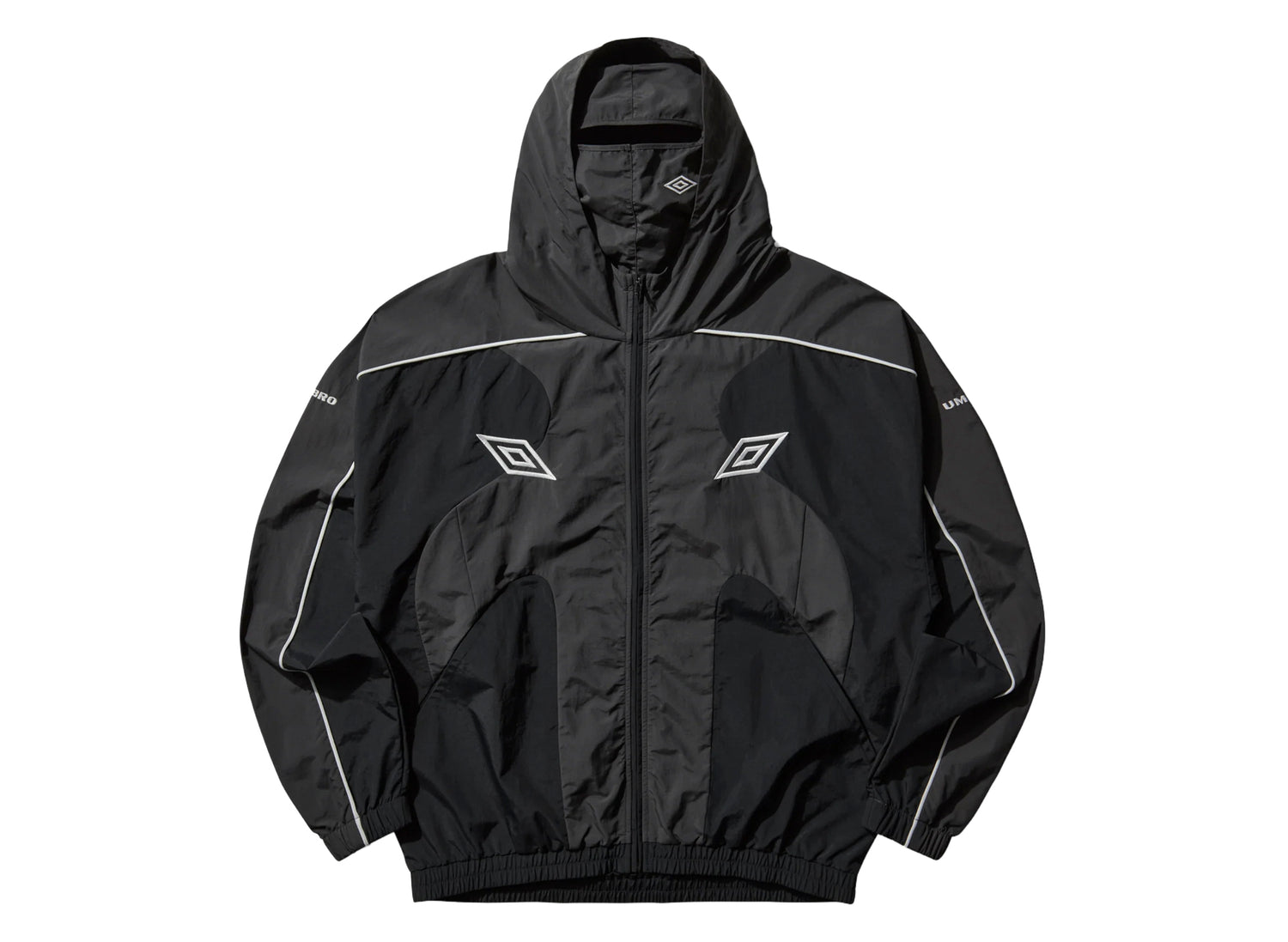 Umbro Guarding Masked Tracksuit in Black