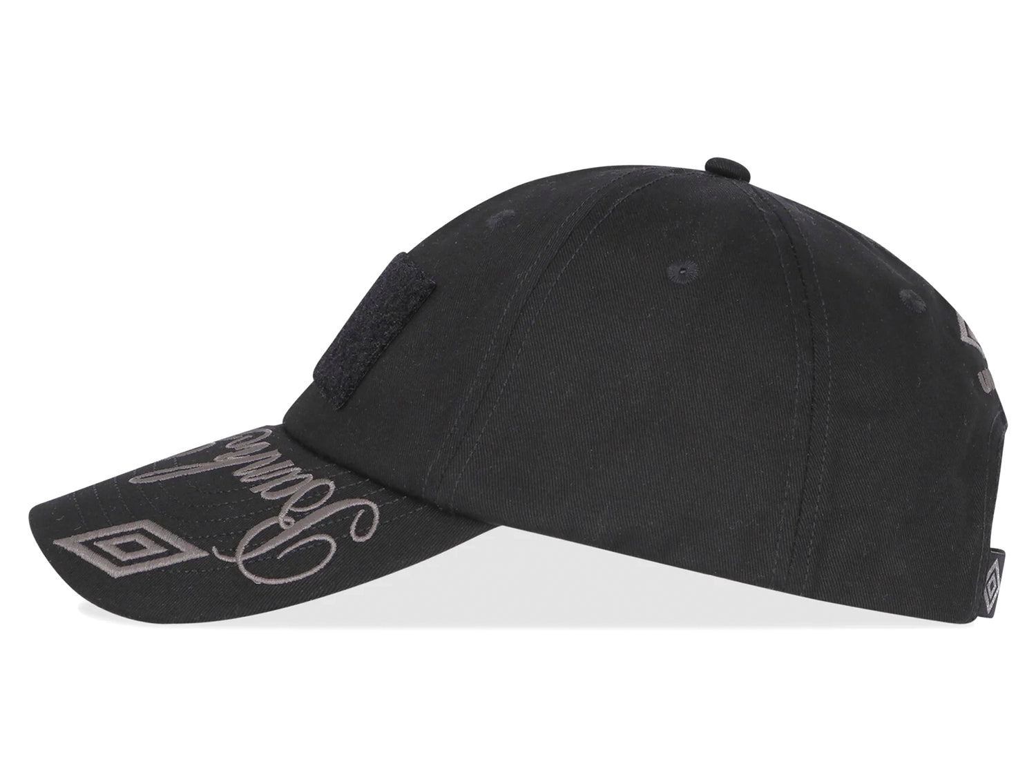 Umbro Hazard Cap in Black — view 2
