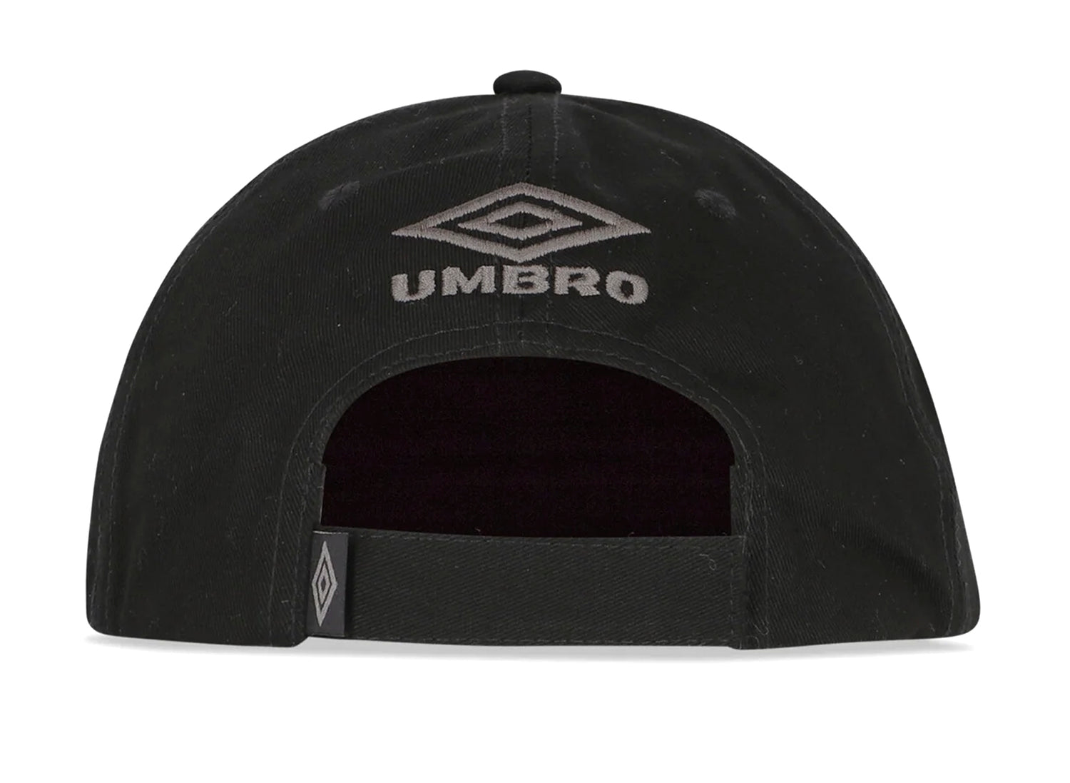 Umbro Hazard Cap in Black — view 3