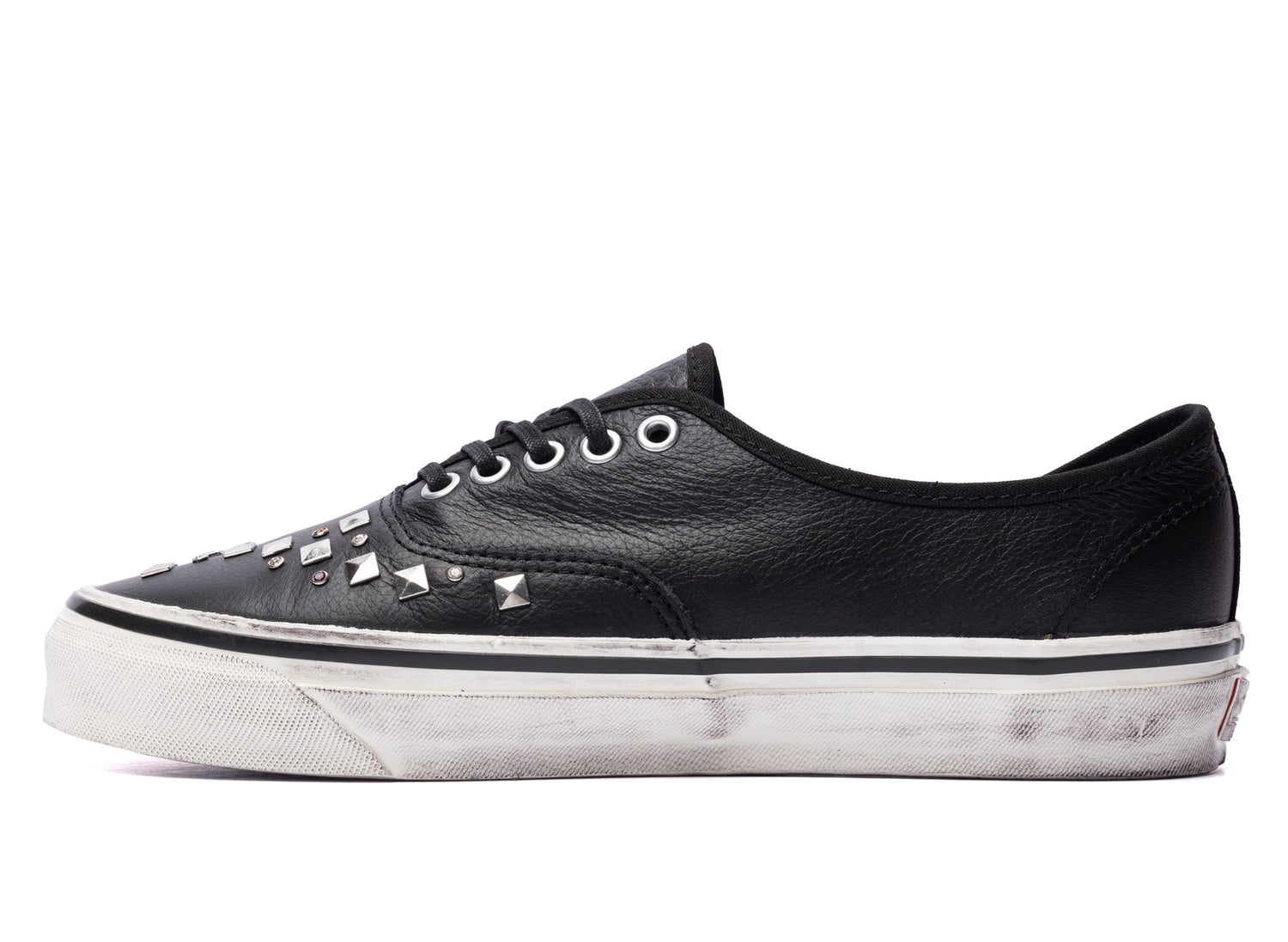 Vans LX Authentic 44 in Combat Black – view 3