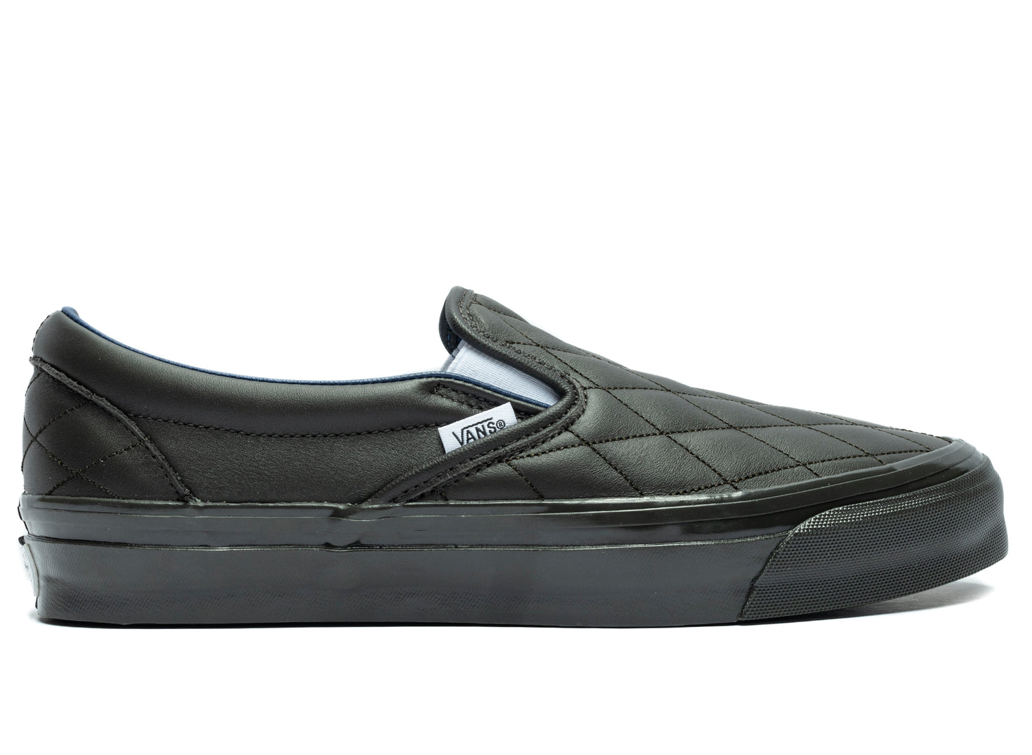 Vans LX Classic Slip-On 98 Quilted Leather in Black – Oneness Boutique