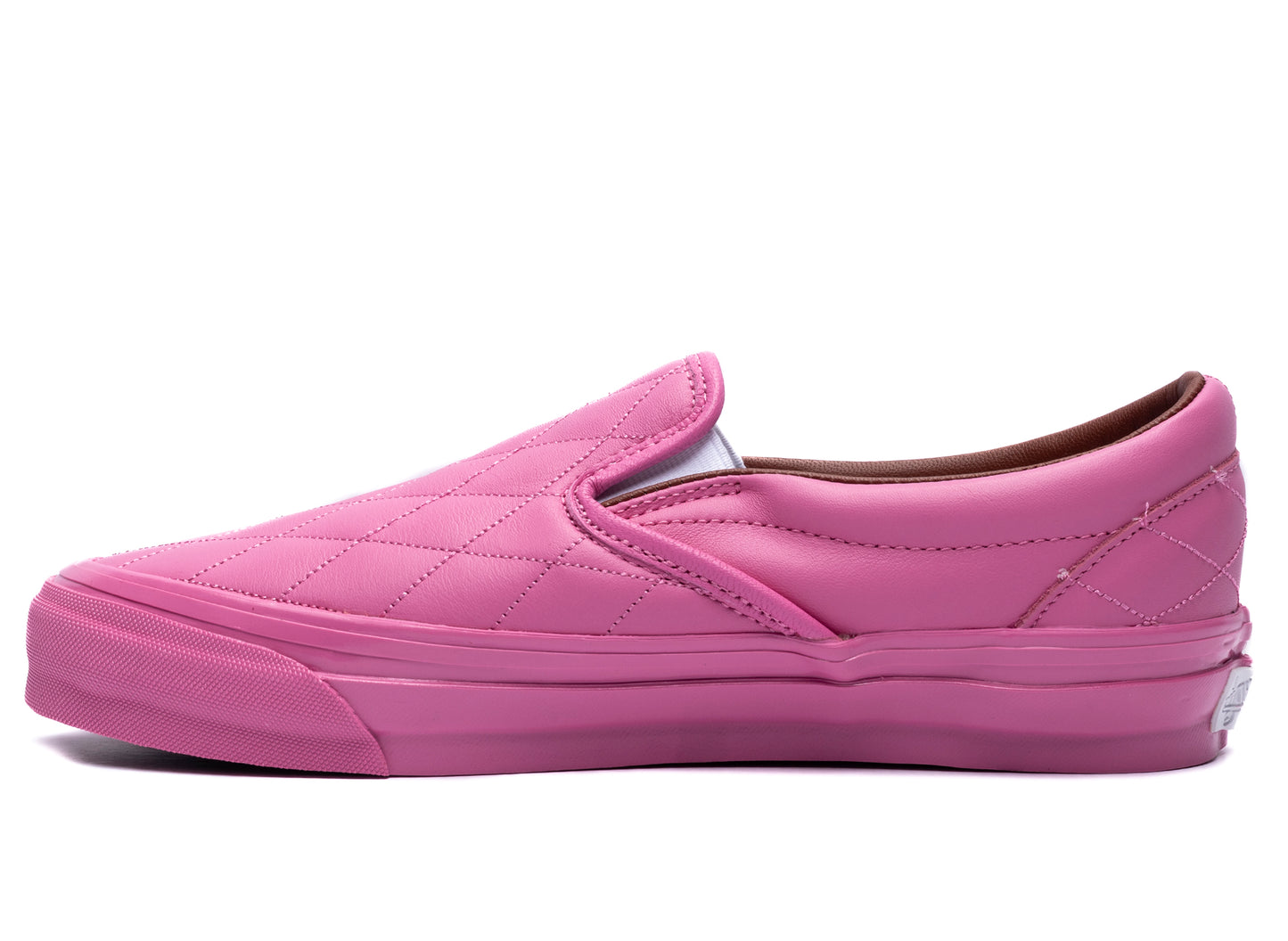 Vans LX Classic Slip-On 98 Quilted Leather in Pink — view 3