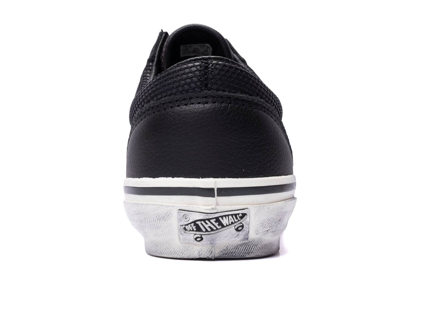 Vans LX Old Skool 36 in Combat Black – view 2