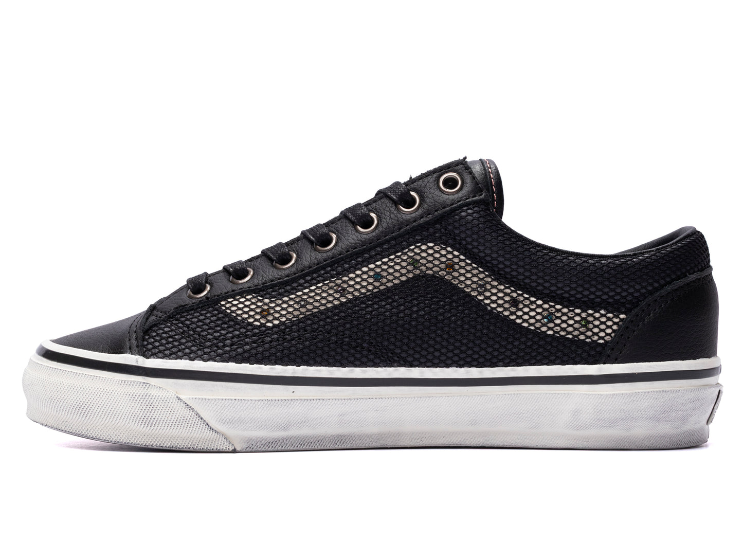Vans LX Old Skool 36 in Combat Black – view 3