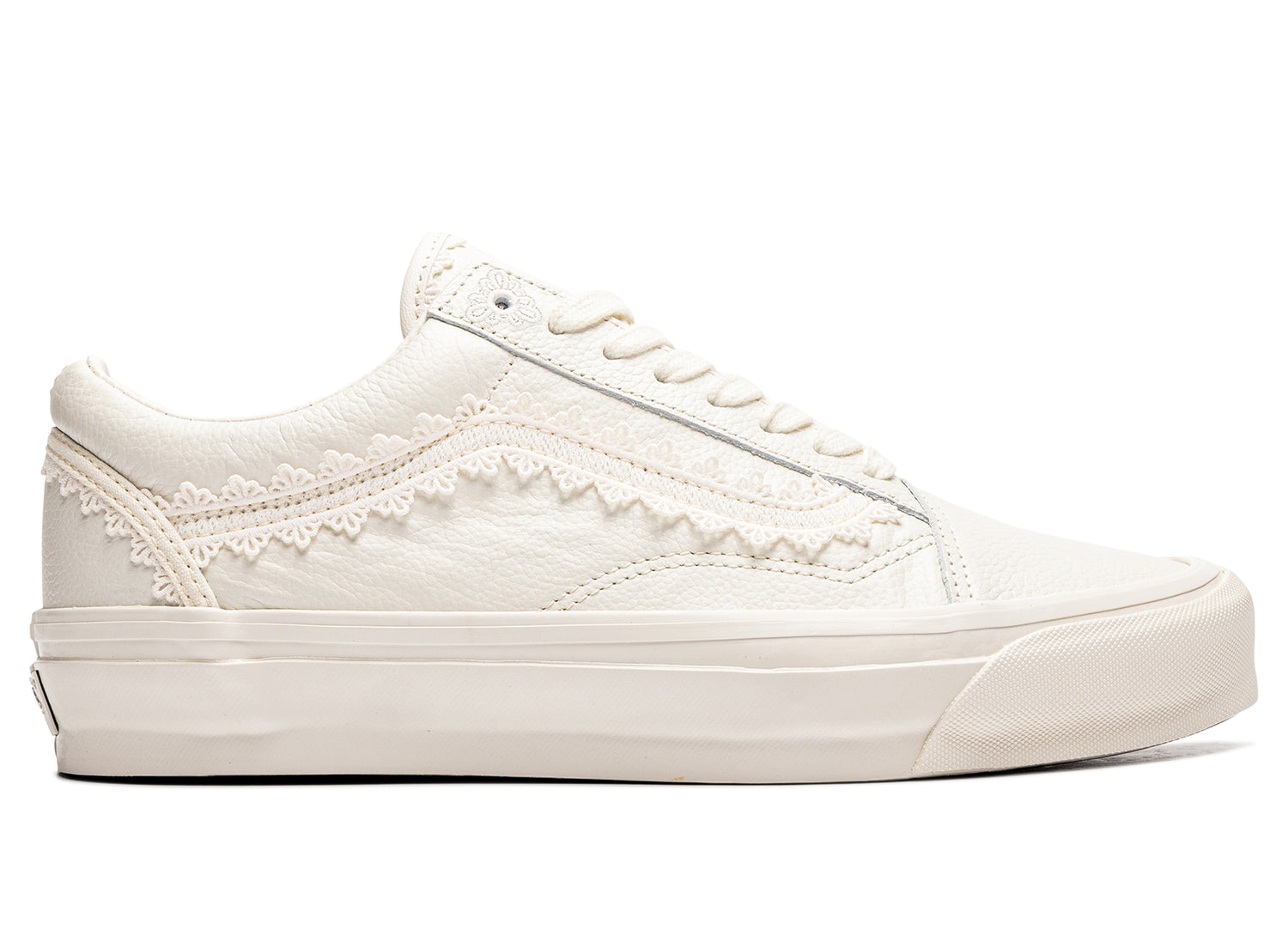 Vans LX Old Skool Chou Chou in Marshmallow