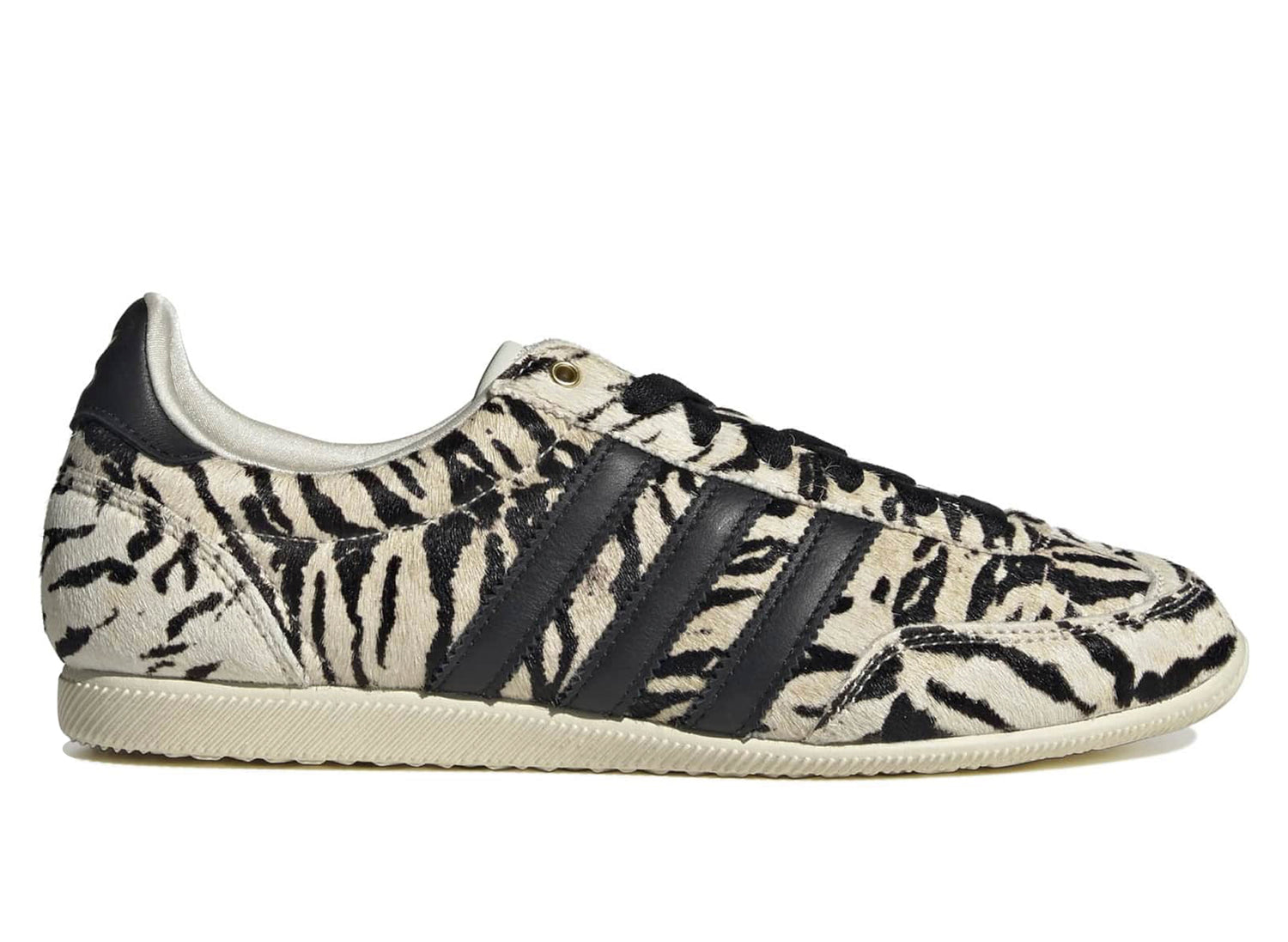 Women's Adidas Japan in Off White / Core Black