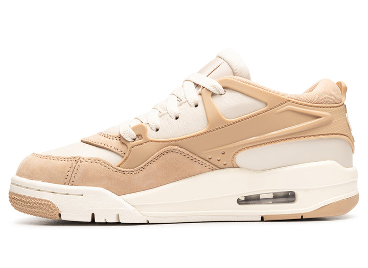 Women's Air Jordan 4 RM - view 3