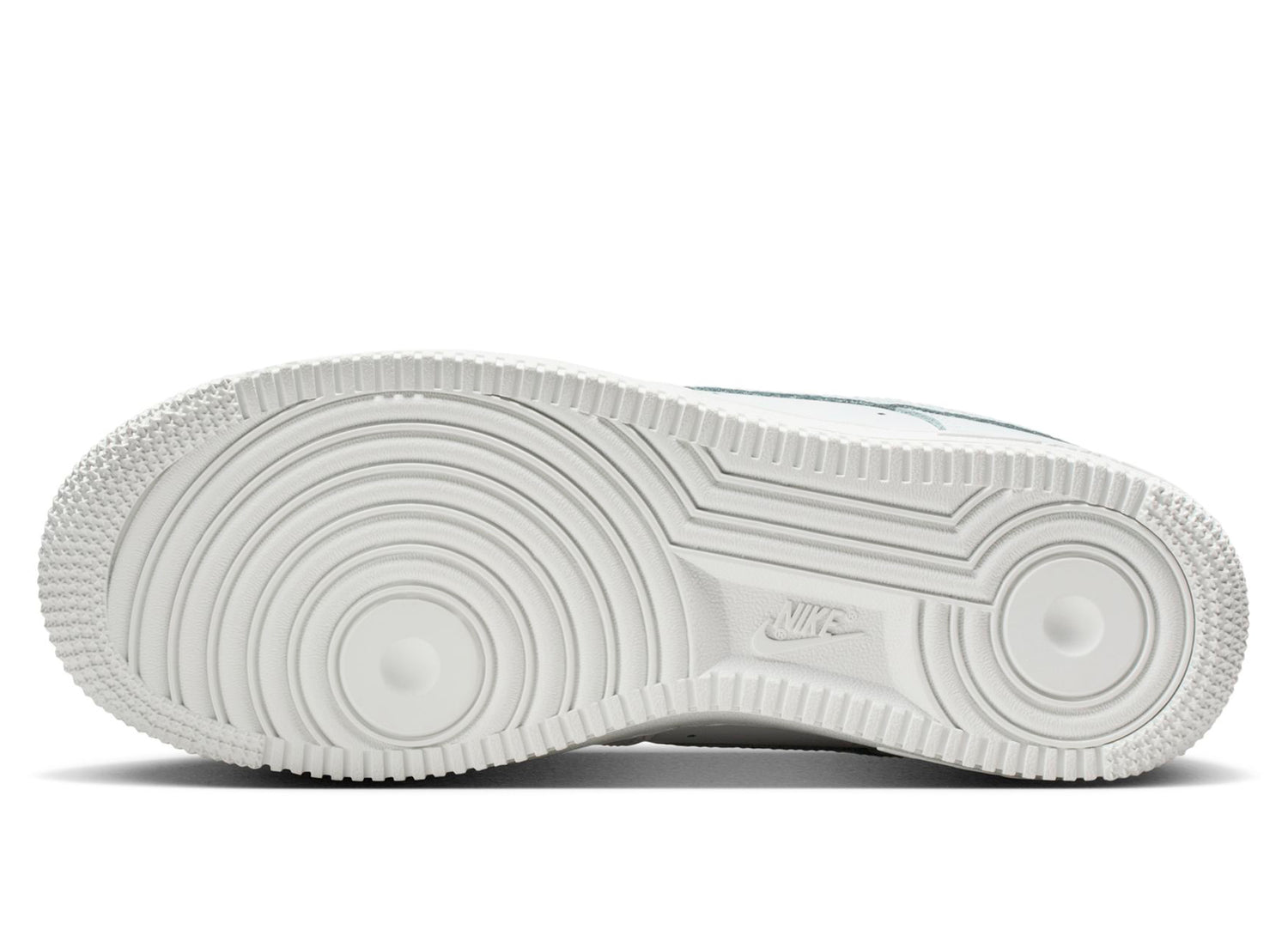 Women's Nike Air Force 1 '07 Low in Summit White — view 5