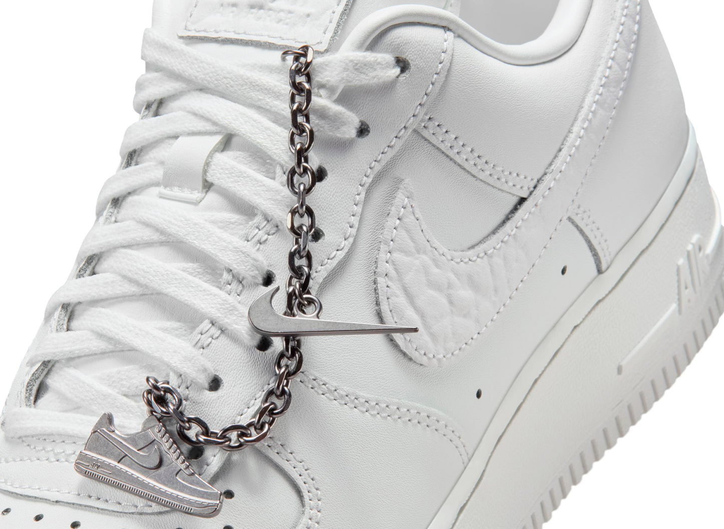 Women's Nike Air Force 1 '07 Low in Summit White — view 6