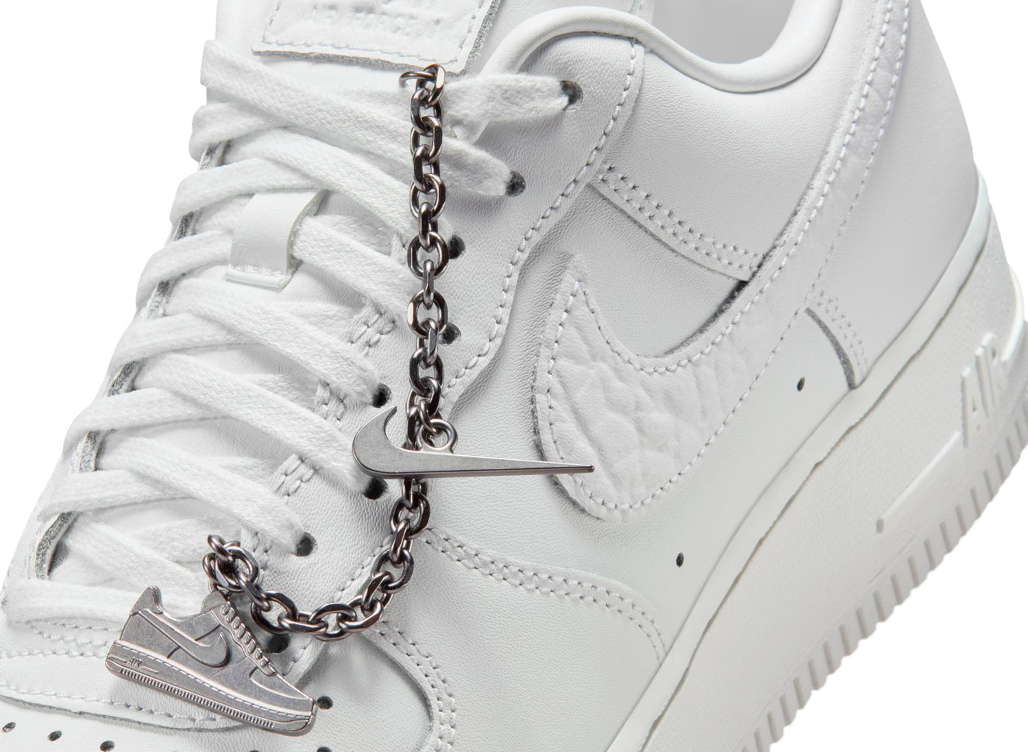 Women's Nike Air Force 1 '07 Low in Summit White — view 6
