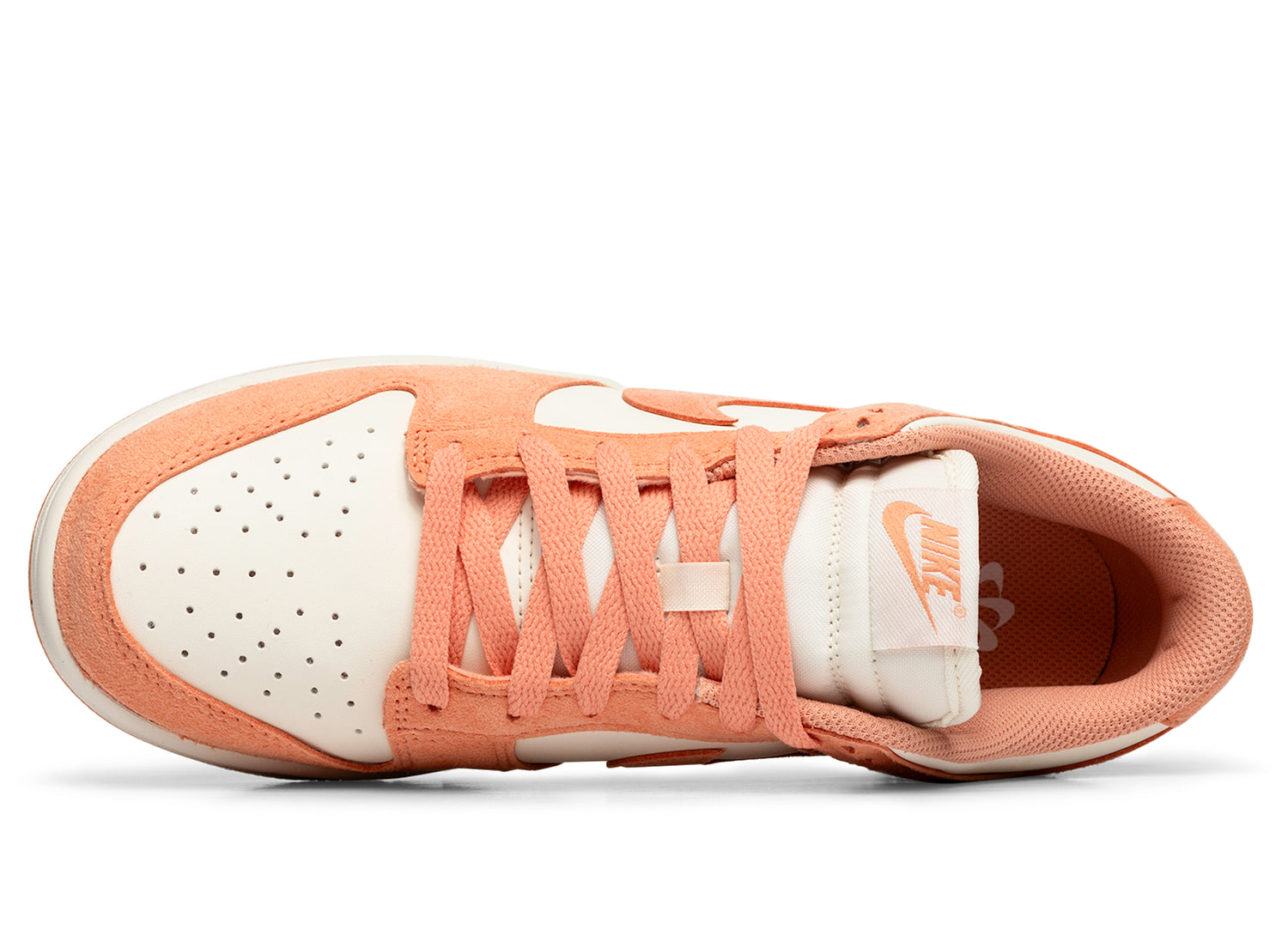 Women's Nike Dunk Low - view 4