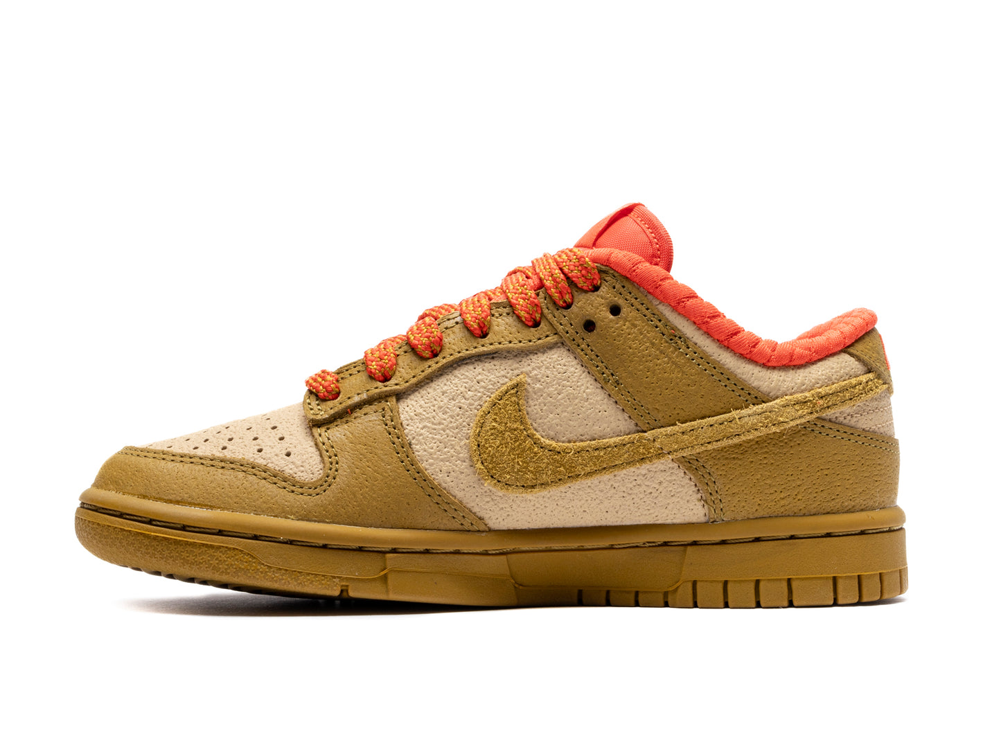 Women's Nike Dunk Low - view 6
