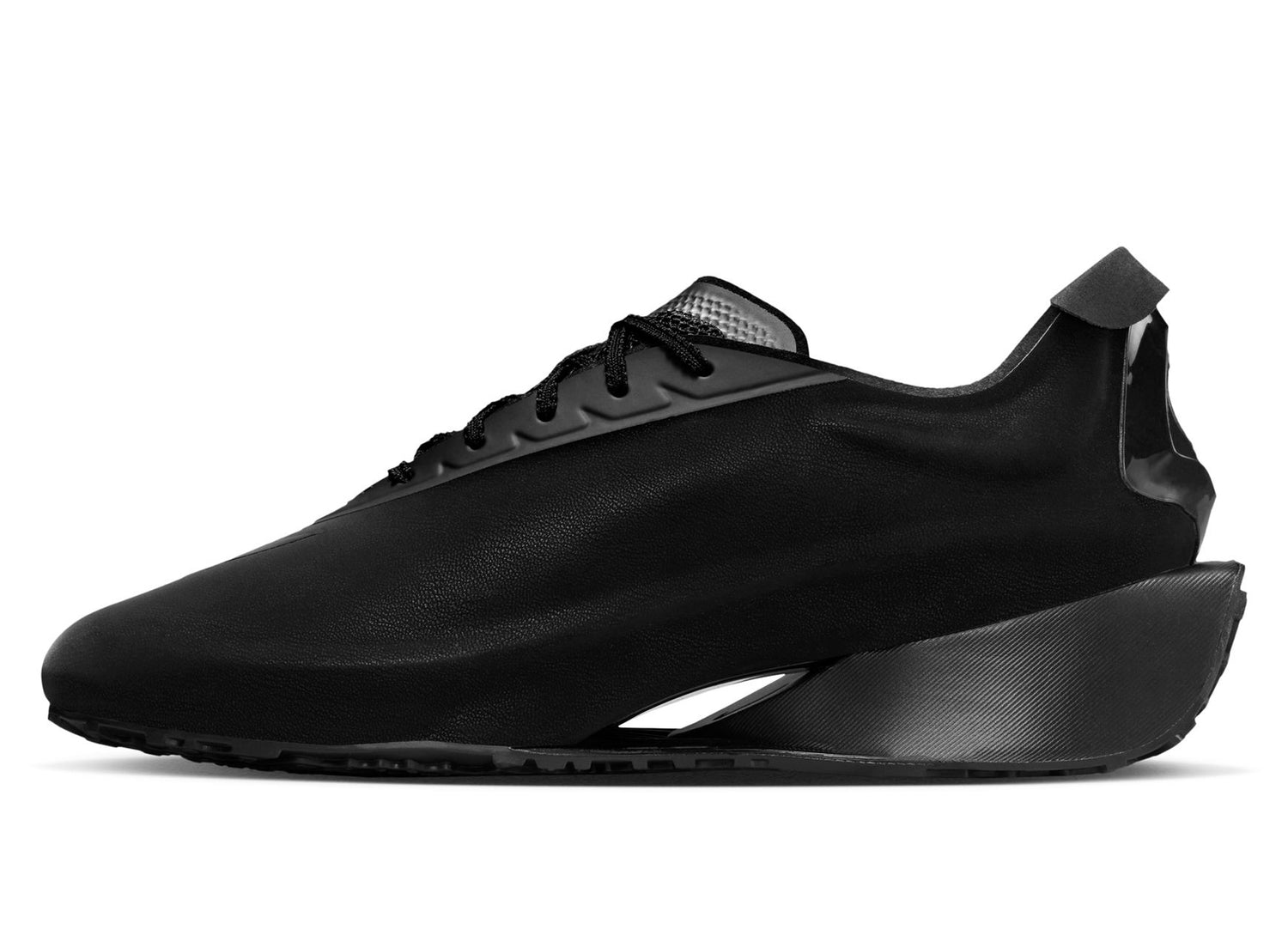 Women's Nike First Sight Noir in Black — view 3