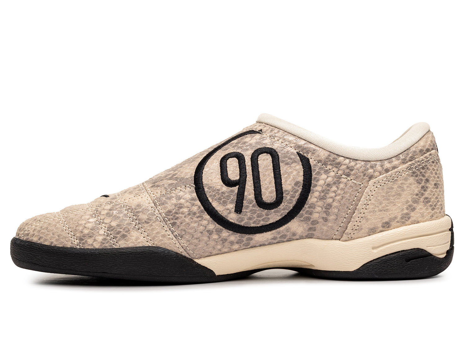 Women's Nike Total 90 SE - view 3