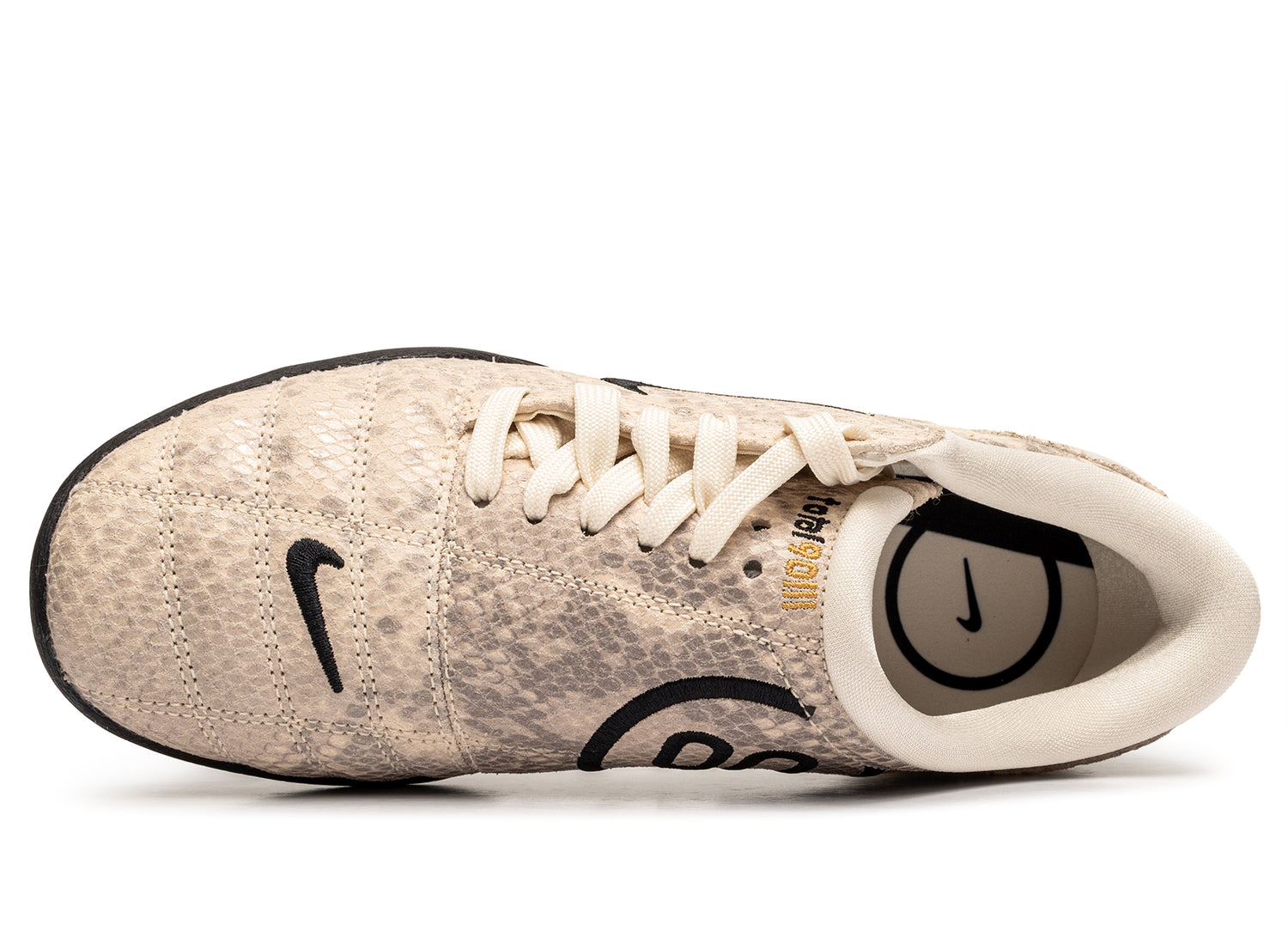 Women's Nike Total 90 SE - view 4