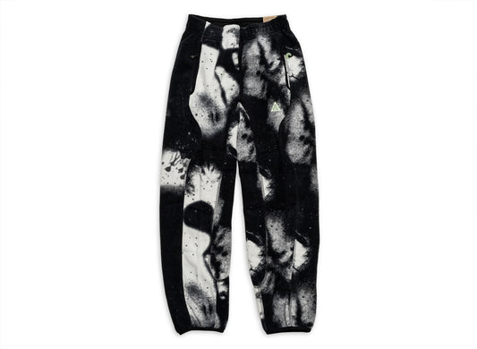 Nike ACG "Wolf Tree" Pants