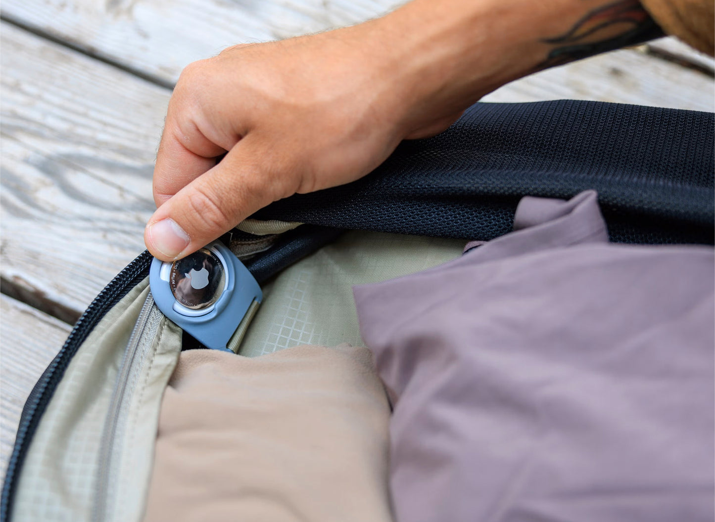 Gregory Border 30 in Pool Party