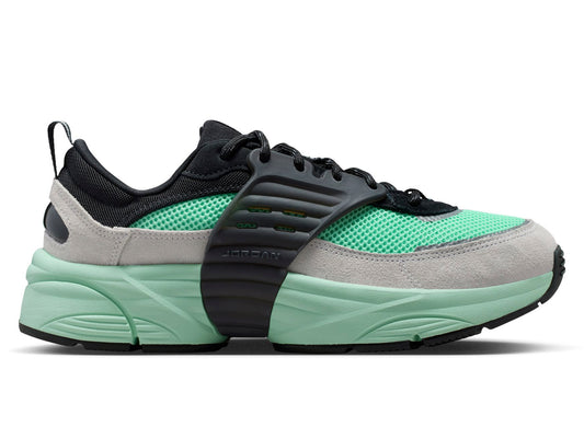 Jordan Trunner O/S in Black / Green Glow