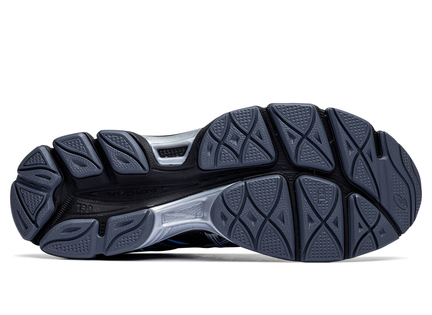Asics Gel-Cumulus 16 in 'Black / Pure Silver'