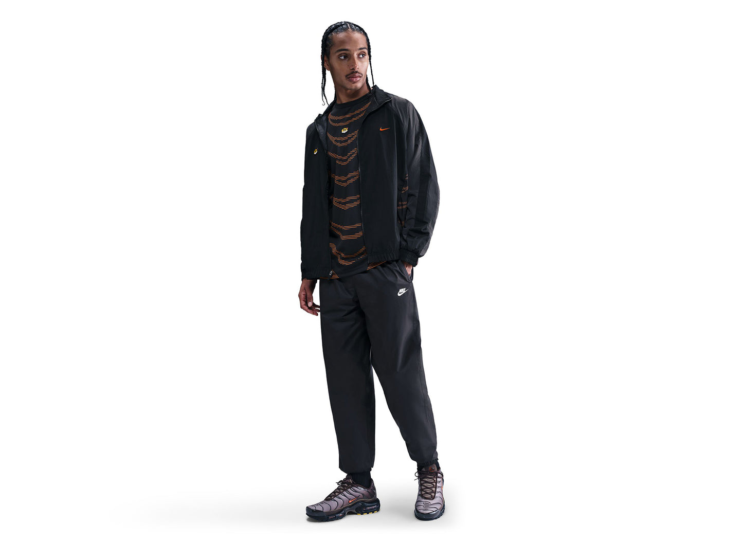 Nike Windrunner Lined Pants in Black / White