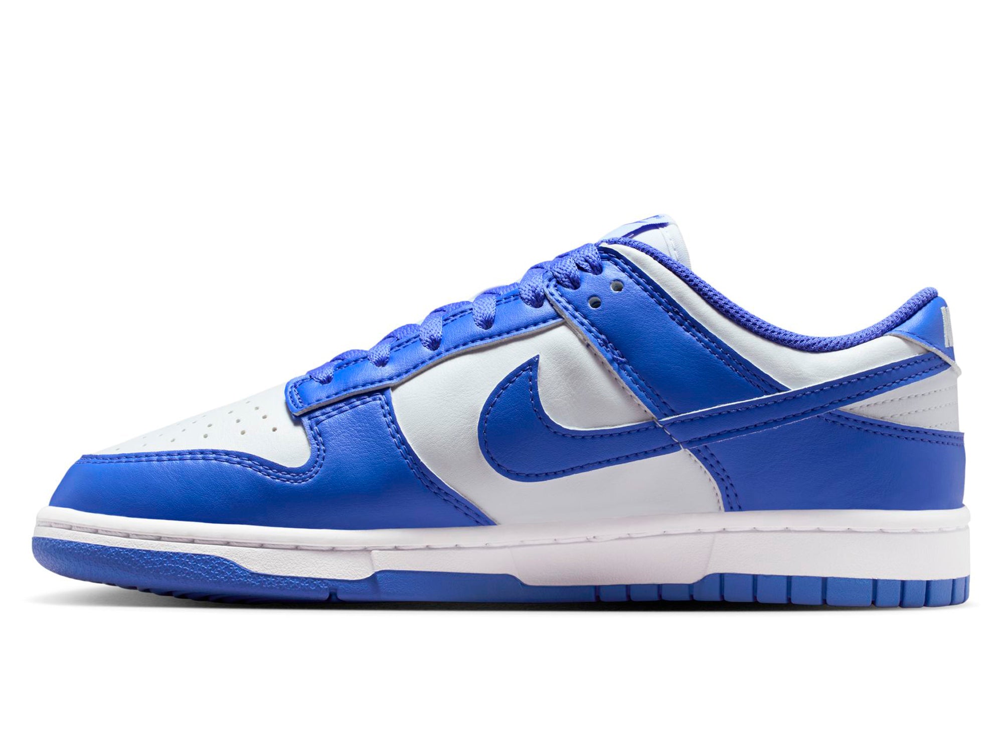 Women's Nike Dunk Low in White / Sapphire – Oneness Boutique