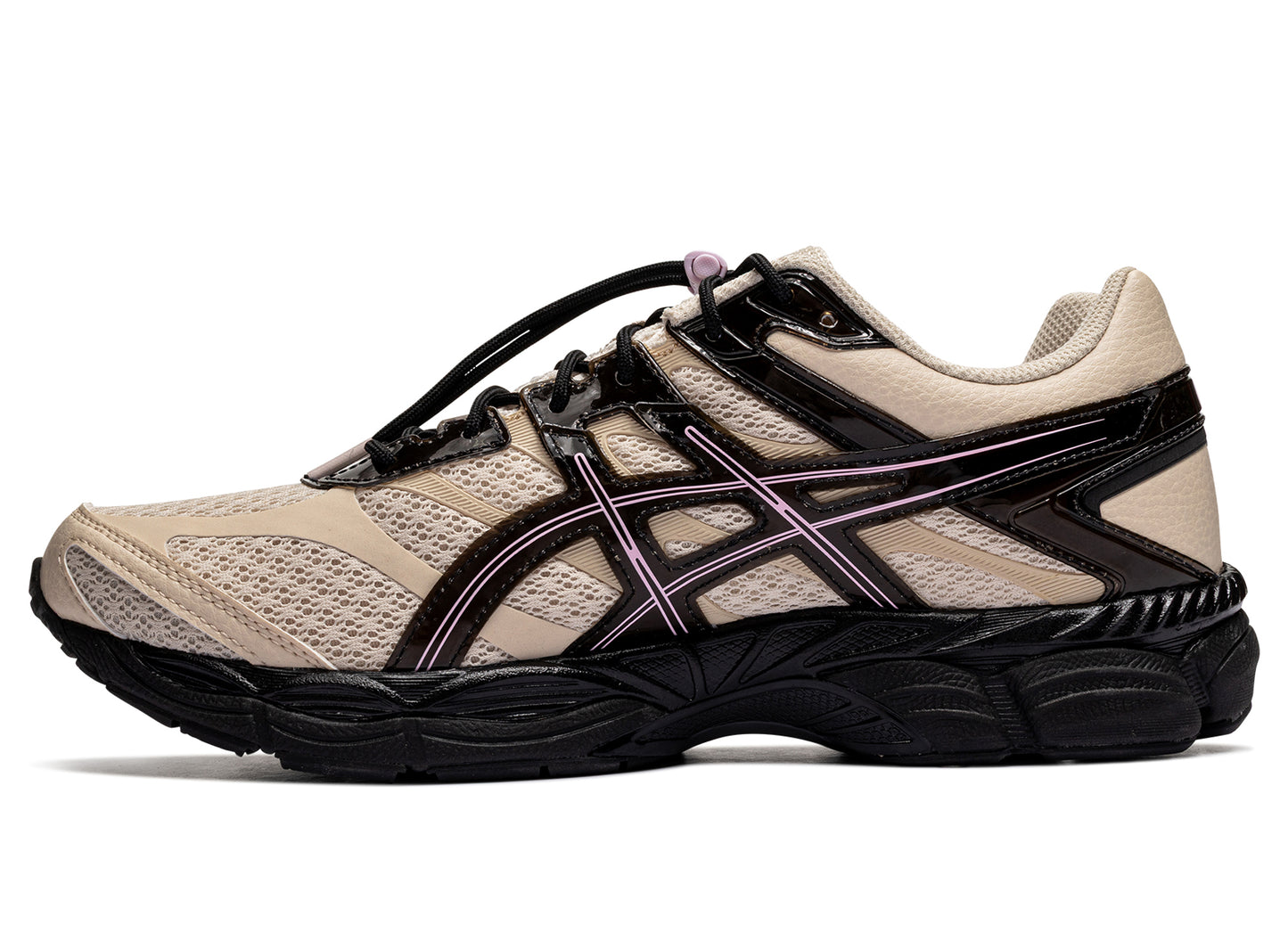 Asics x Finesse Gel-Cumulus 16