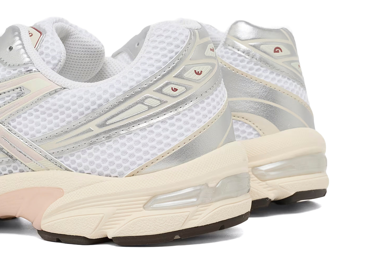 Asics Gel-1130 in 'White / Rusted Rock'