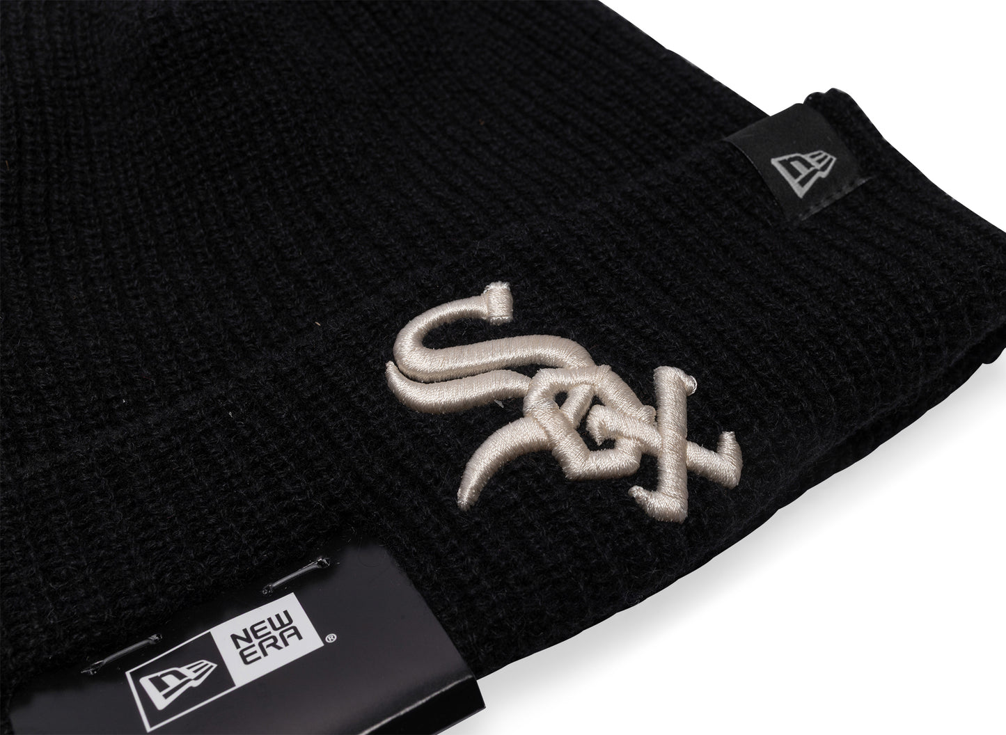 New Era MLB Black Cashmere Knit Chicago White Sox Beanie