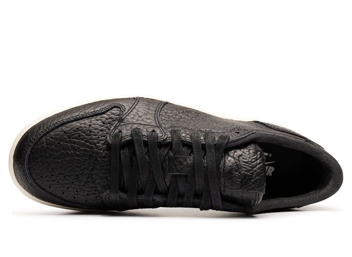 Air Jordan 1 Retro Low