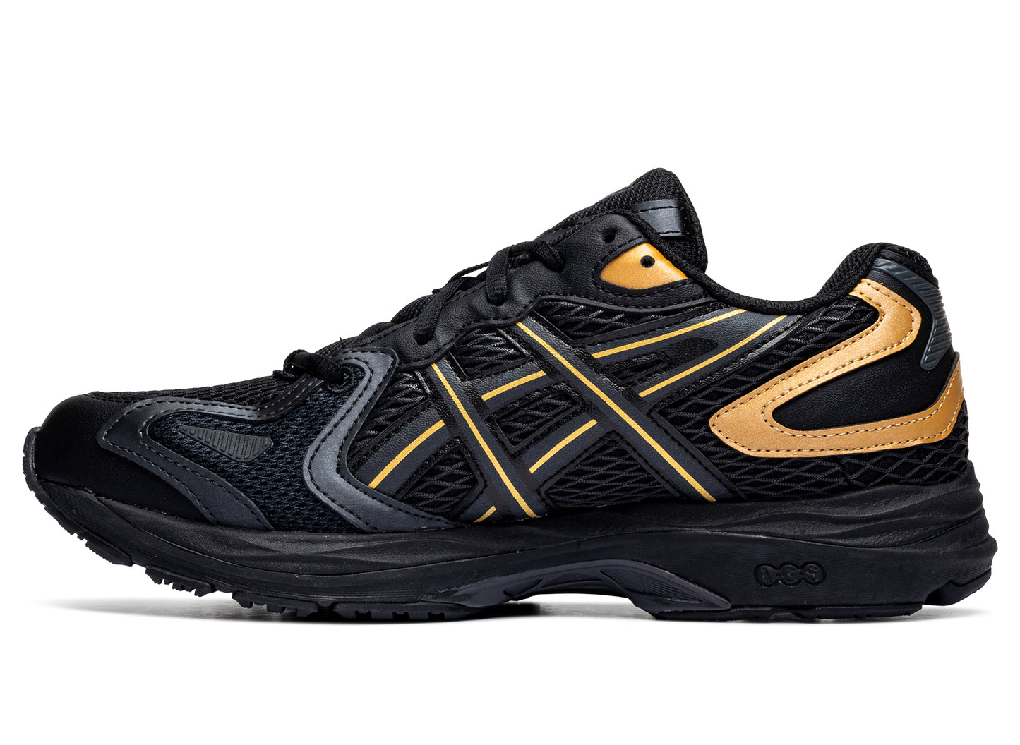 Asics Gel-K1011 in 'Black / Pure Gold'