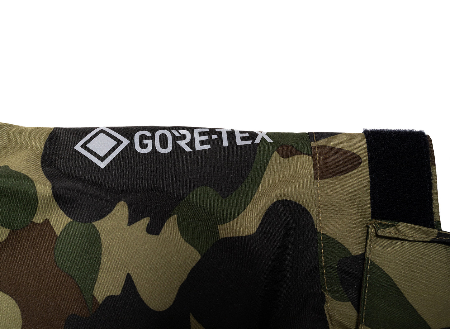 A Bathing Ape GORE-TEX 1st Camo Snowboard Jacket in Green