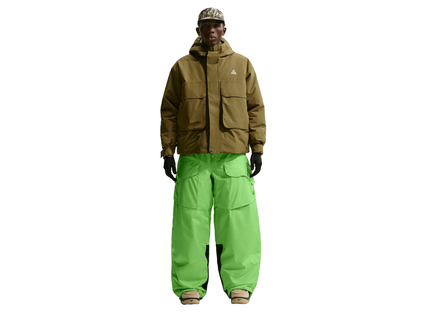 Nike ACG "Skull Peak" Storm-FIT Dolomite Pants in Mean Green