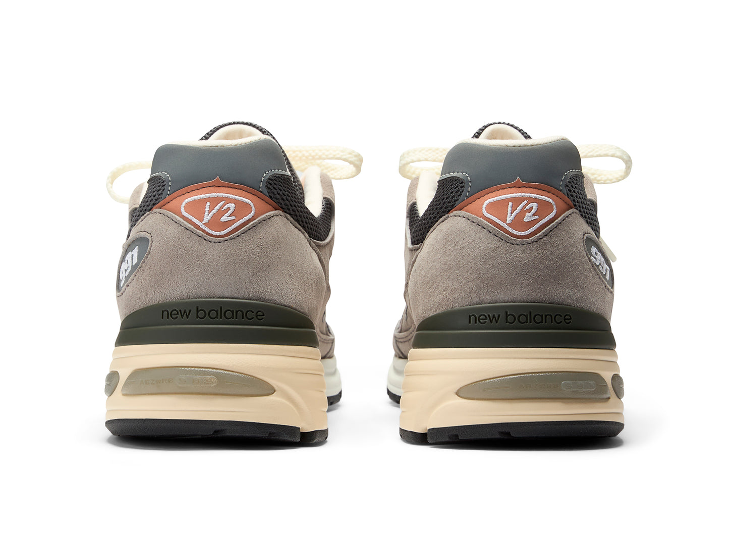 New Balance Made in UK Elephant U991GC2 in Grey / Salmon
