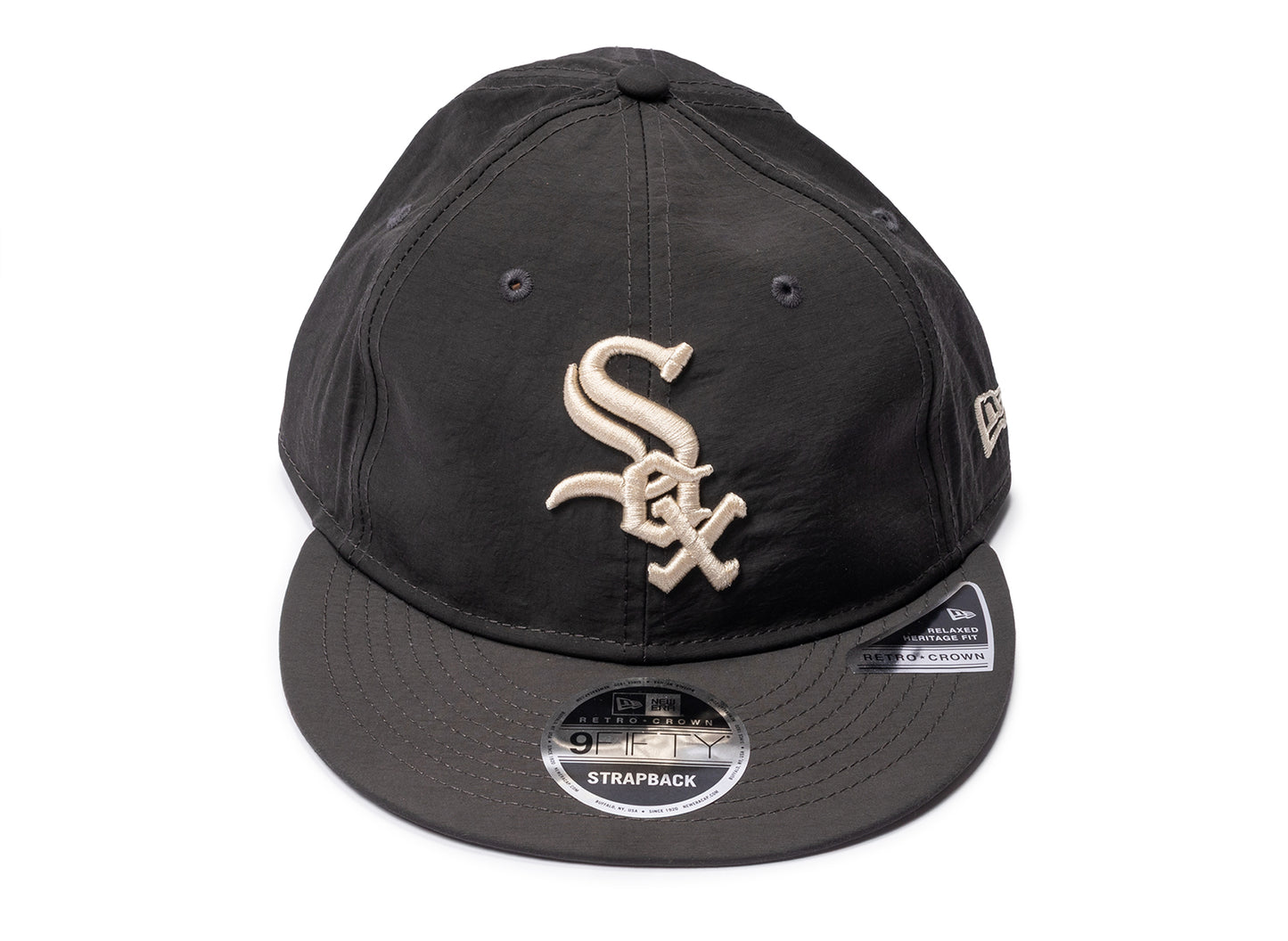 New Era 9Fifty Chicago White Sox Nylon Strapback Hat