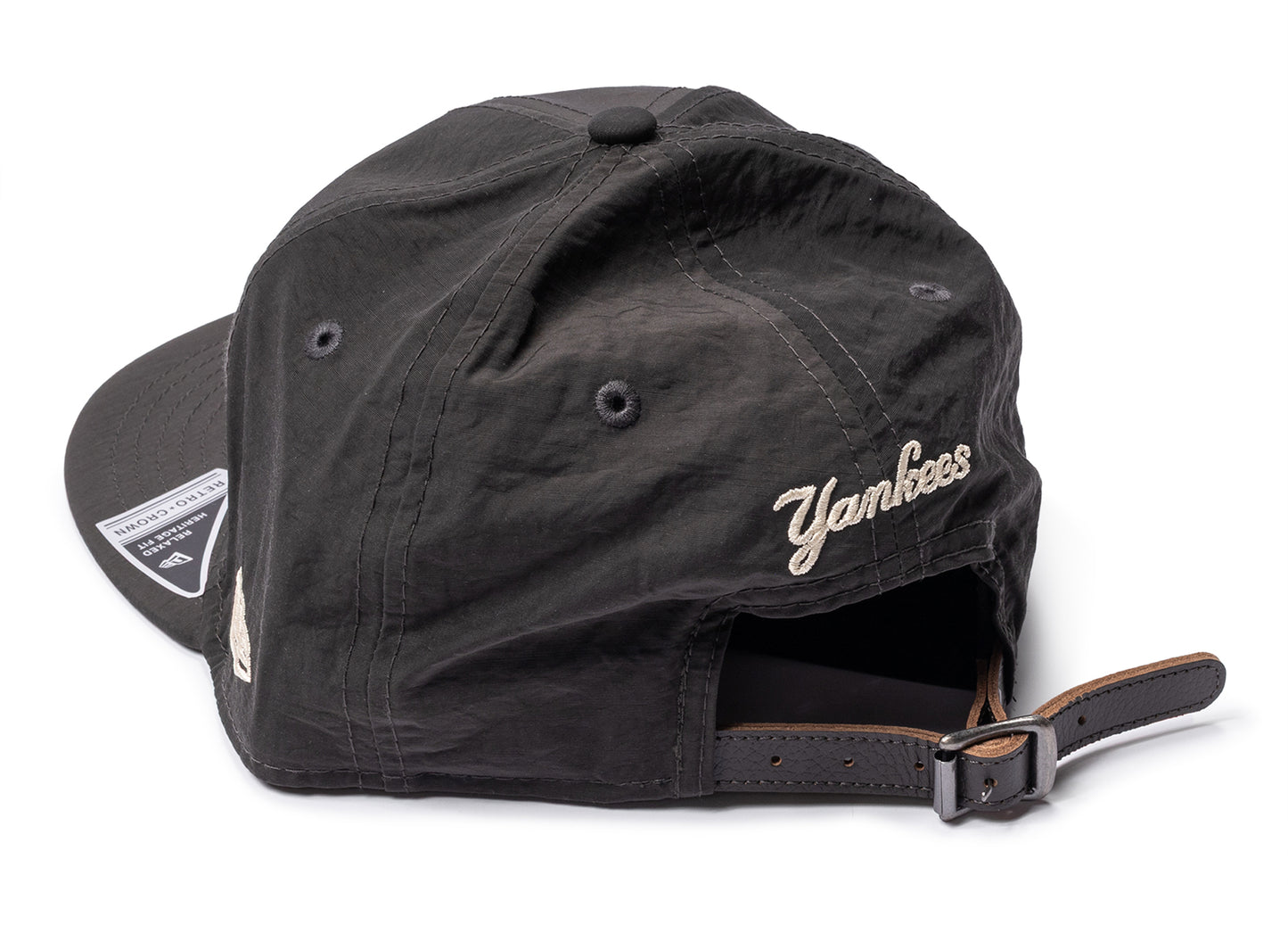 New Era 9Fifty New York Yankees Nylon Strapback Hat