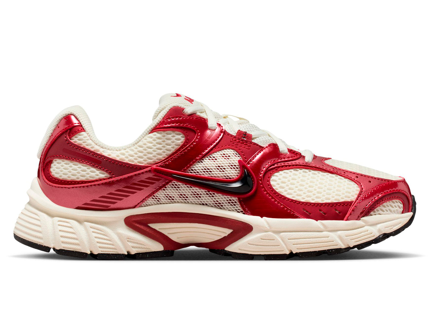 Women's Nike V5 Runner in Soft Pearl