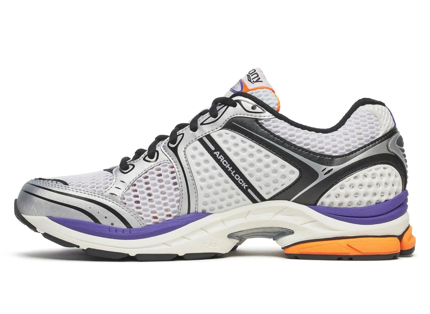 Saucony Progrid Triumph 4 in White