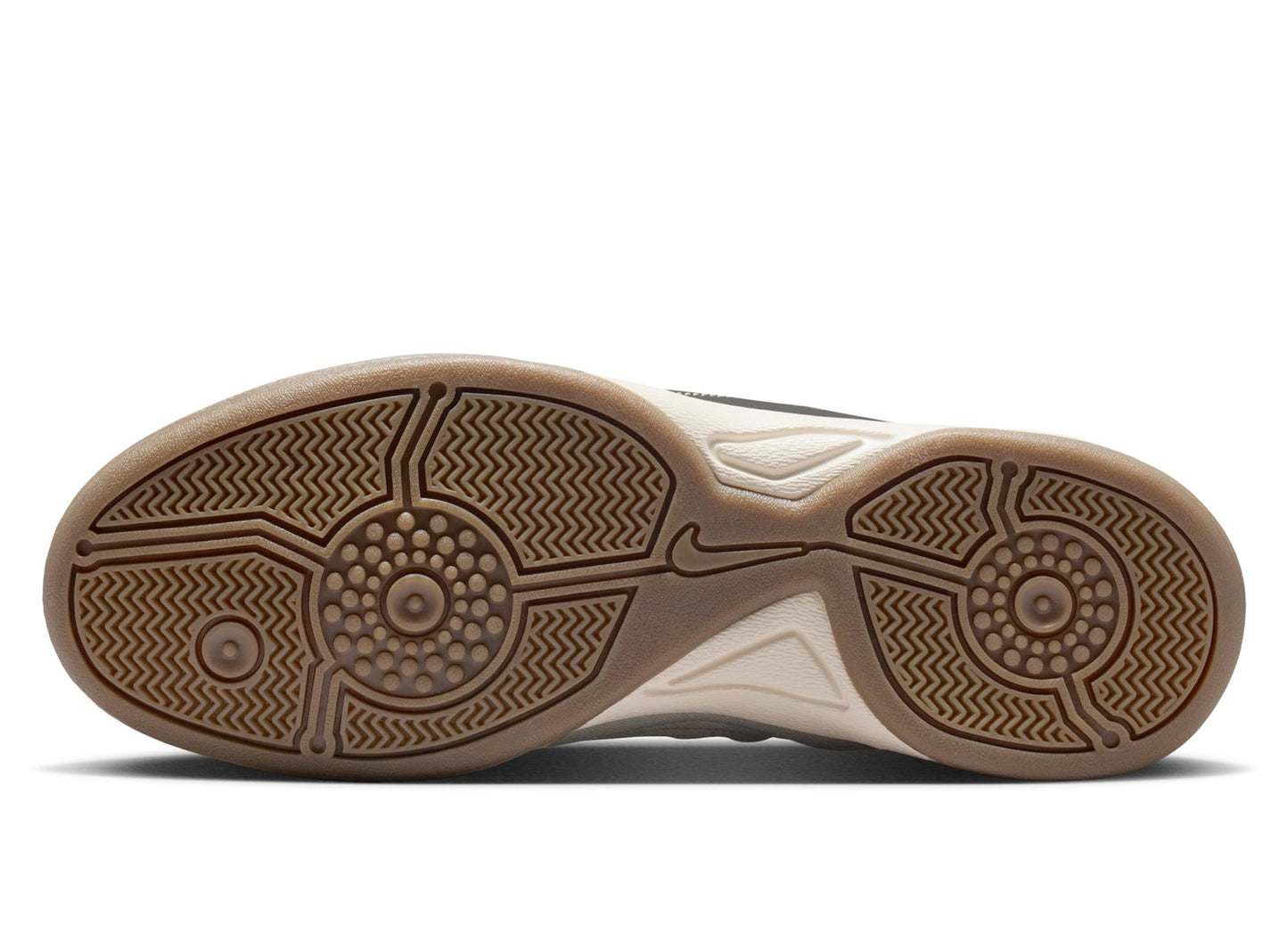 Women's Nike Total 90 in Soft Pearl / Velvet Brown