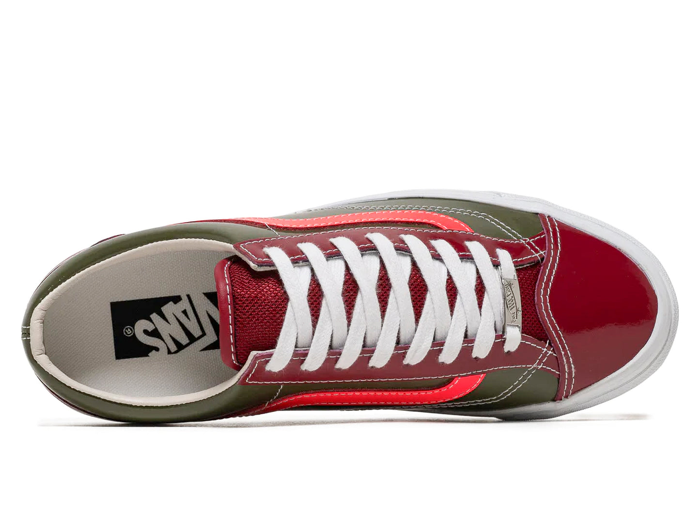Vans LX Old Skool 36 Patent in Bordeaux / Olive