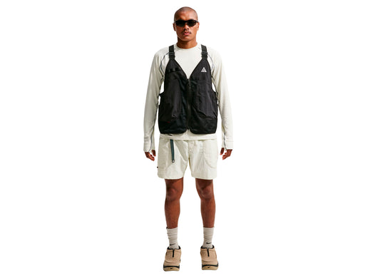 Nike ACG "Dolomiti" Vest in Black / Summit White