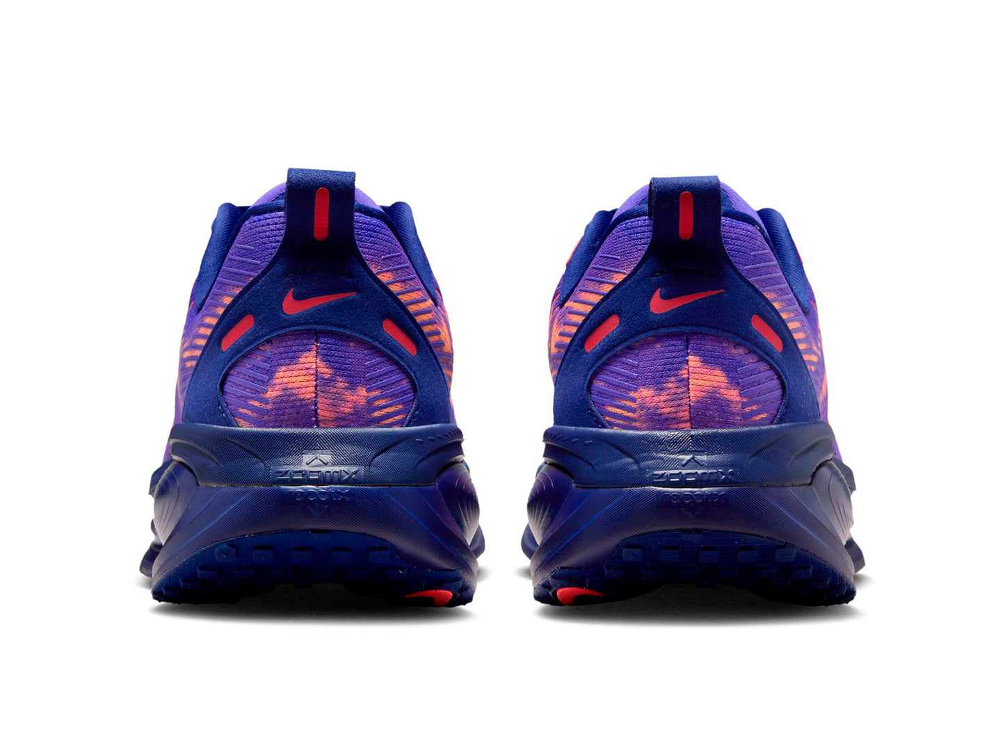 Nike Vomero 18 in Indigo Burst