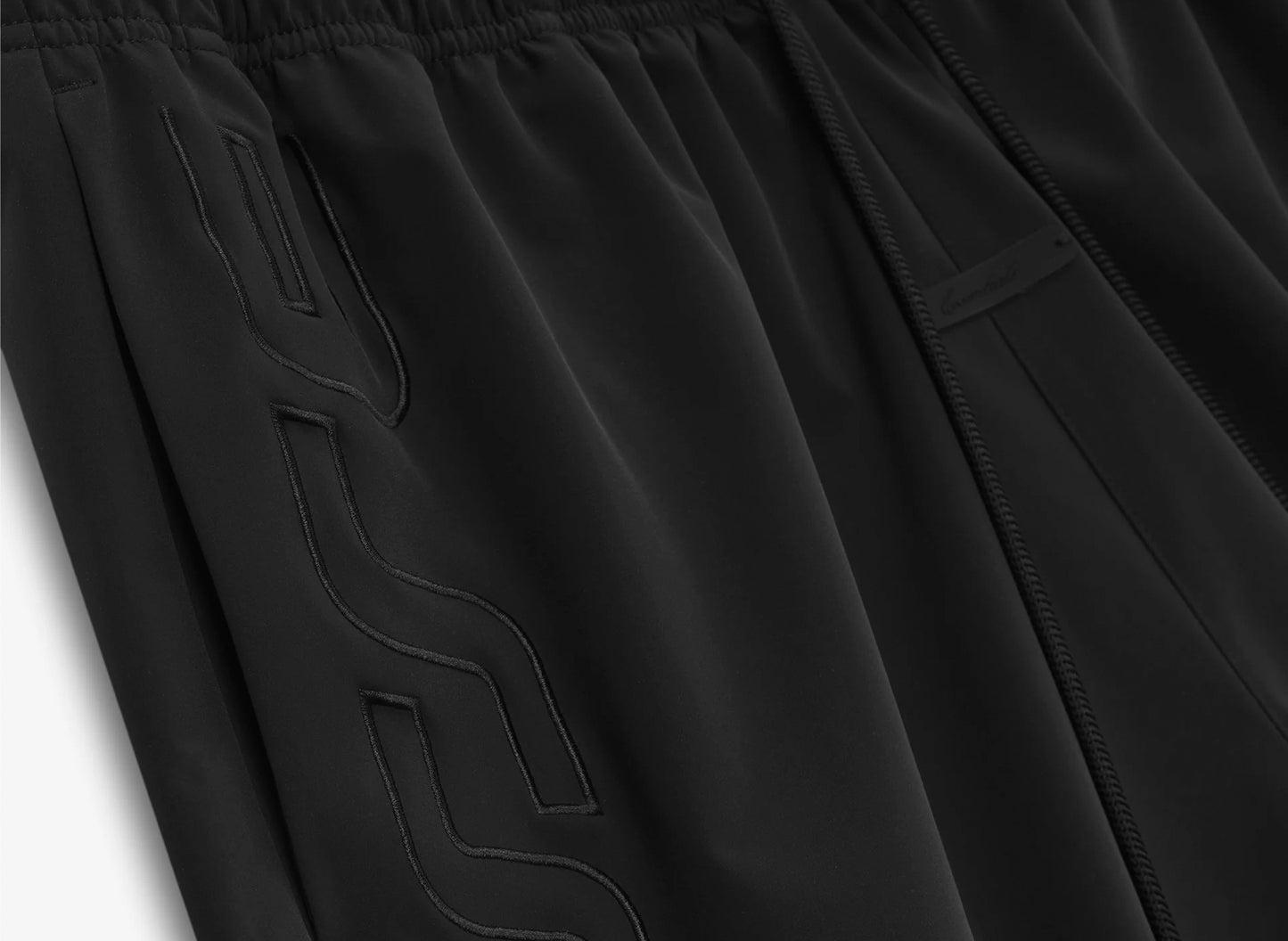 Fear of God Essentials Active Trace Relaxed Short 'Vintage Black'