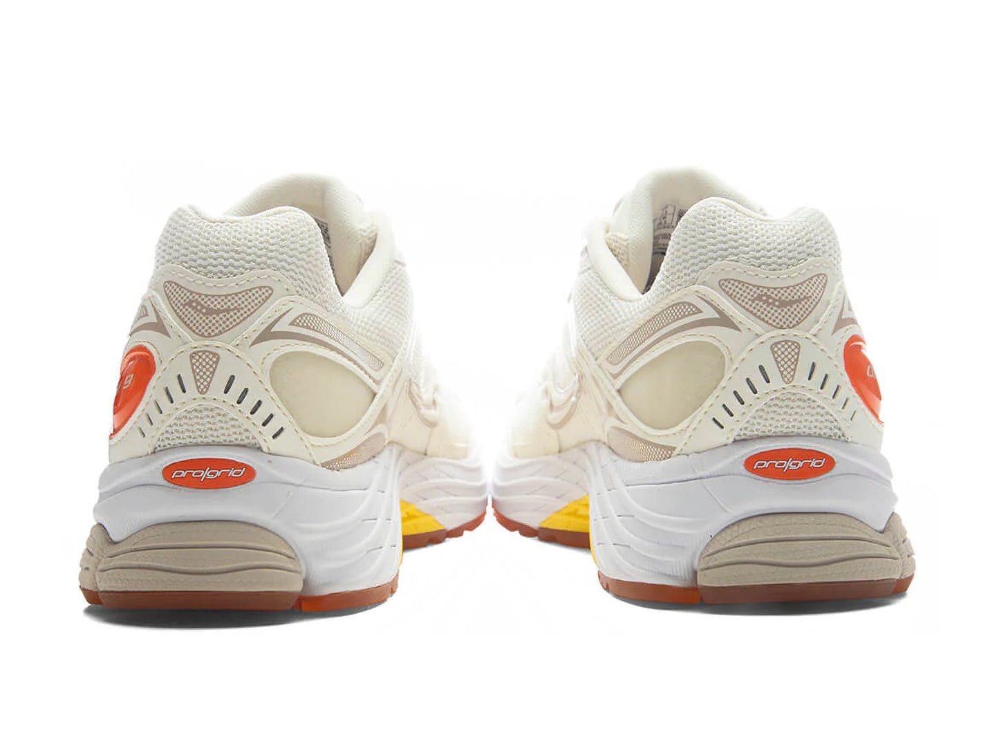 Saucony Progrid Omni 9 in White / Sun