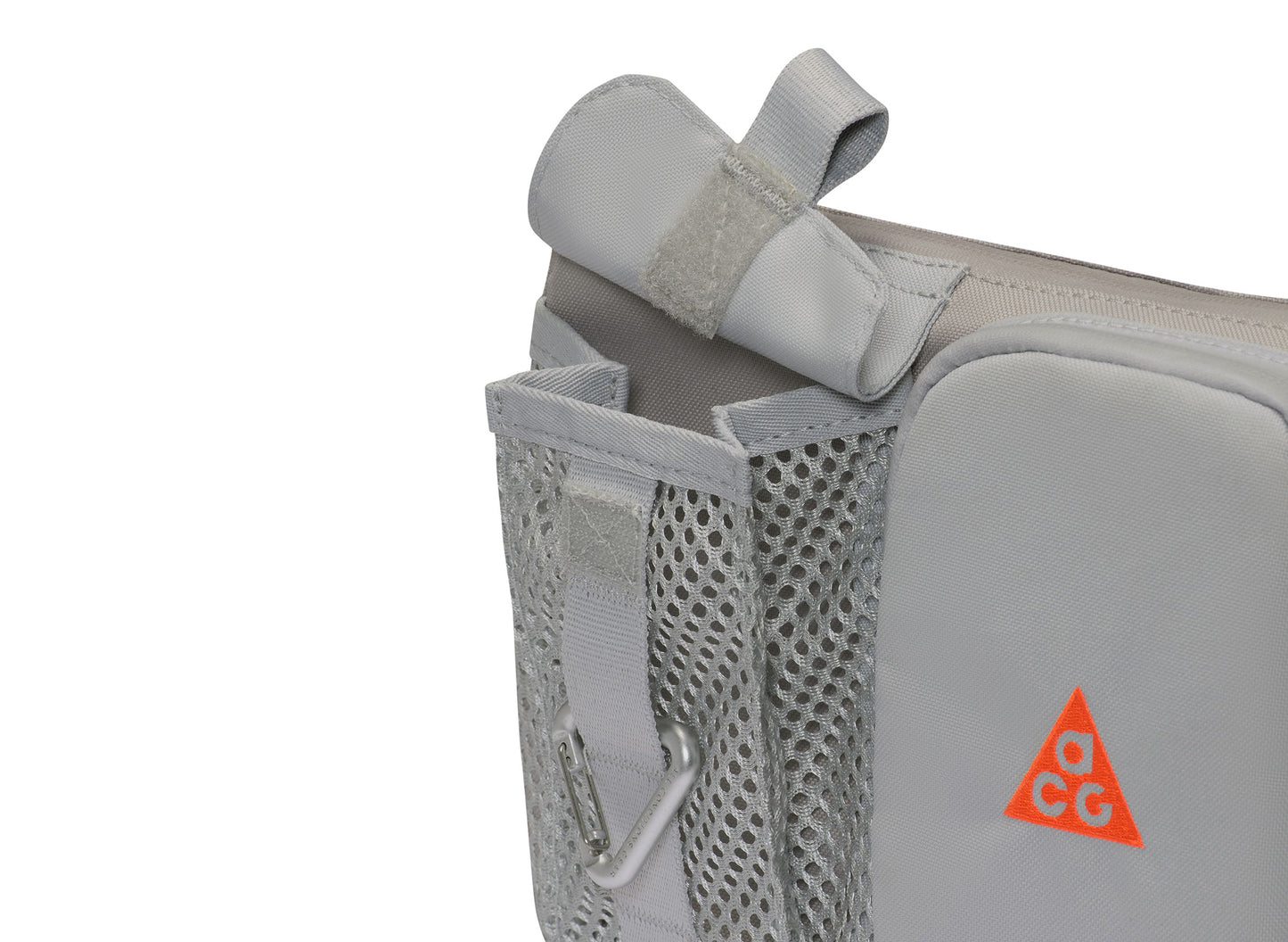 Nike ACG "DAYMAX" Crossbody Bag