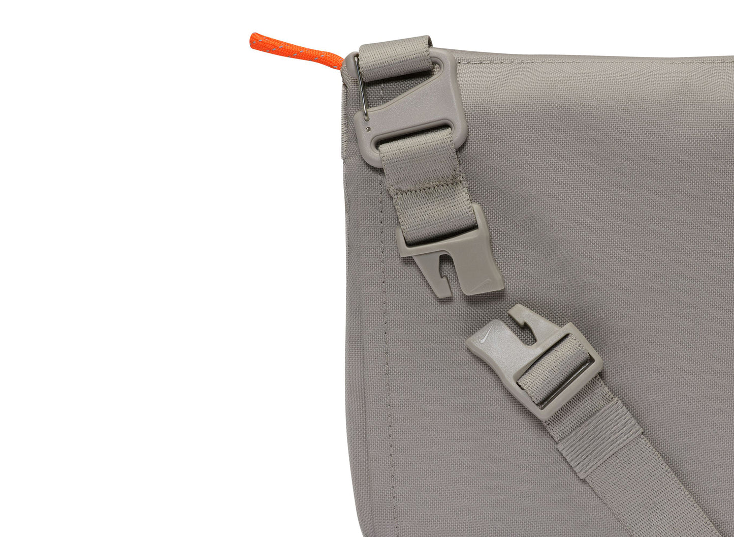 Nike ACG "DAYMAX" Crossbody Bag