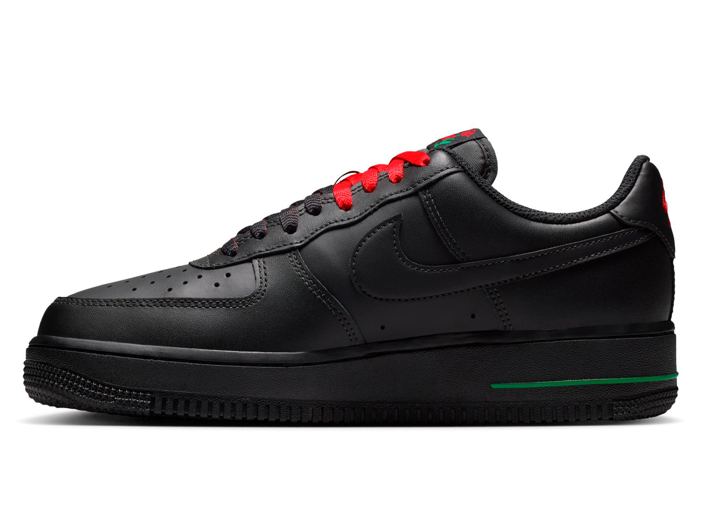 Women's Nike Air Force 1 '07 SE in Black / Sport Red