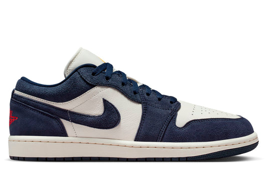 Air Jordan 1 Low SE in Obsidian / University Gold
