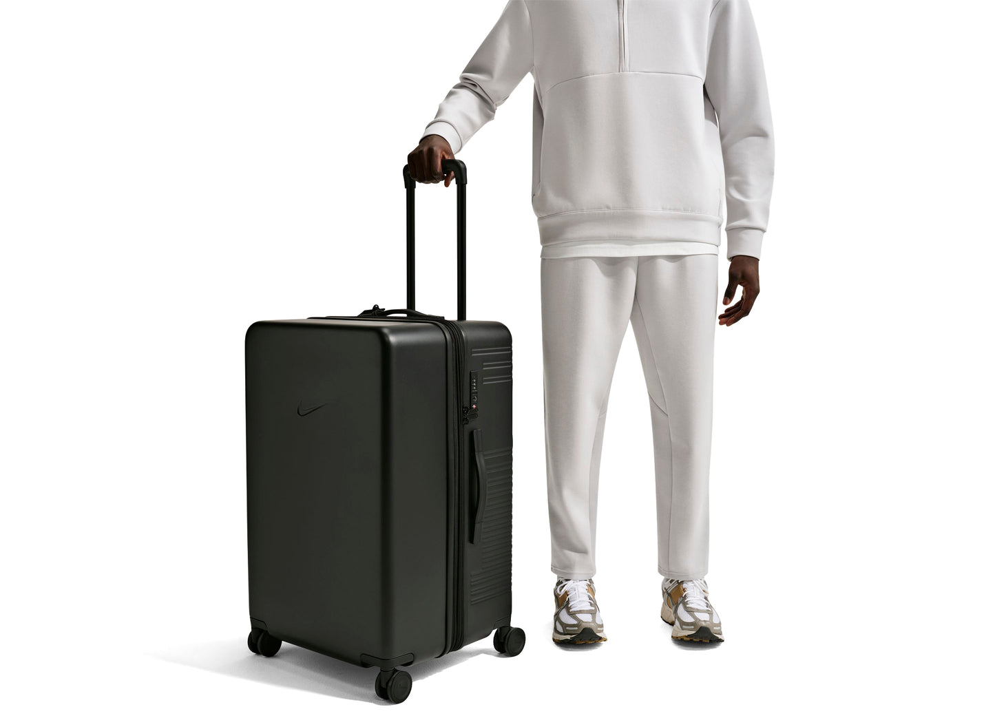 Nike Large Checked Luggage 29" Hardshell in Black