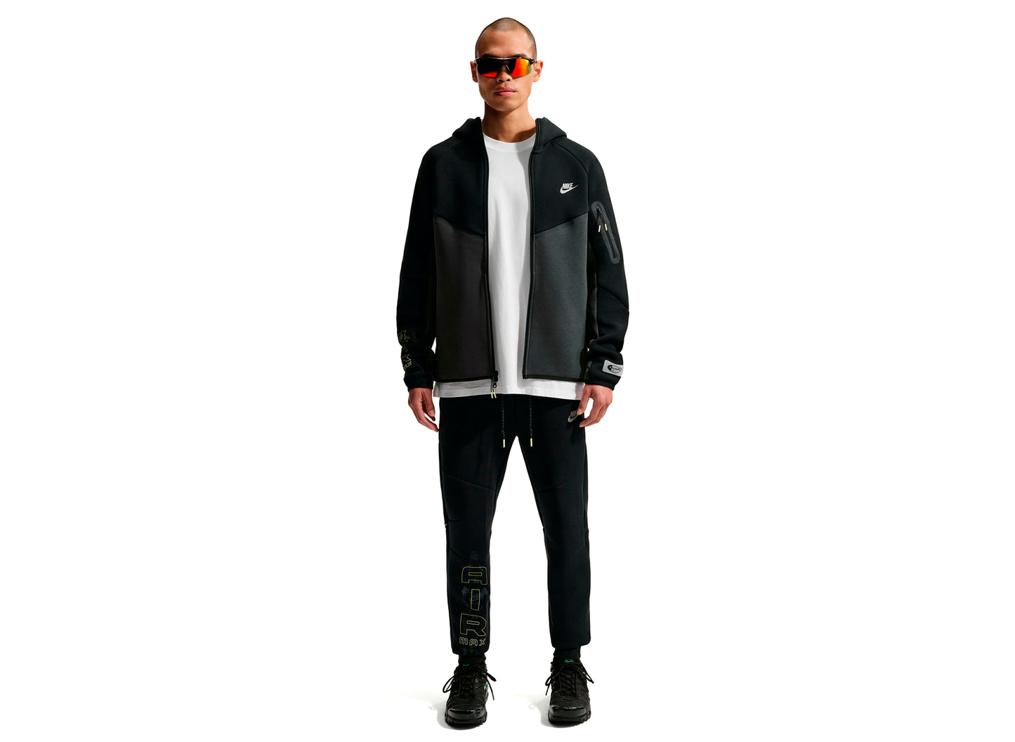 Nike Tech Fleece Full-Zip Windrunner Jacket in Black – Oneness