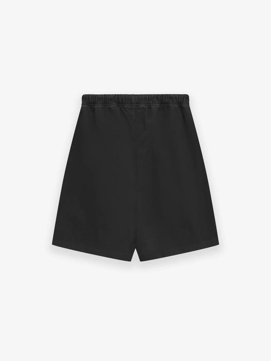 Fear of God Essentials Relaxed Shorts in Overdye Black xld